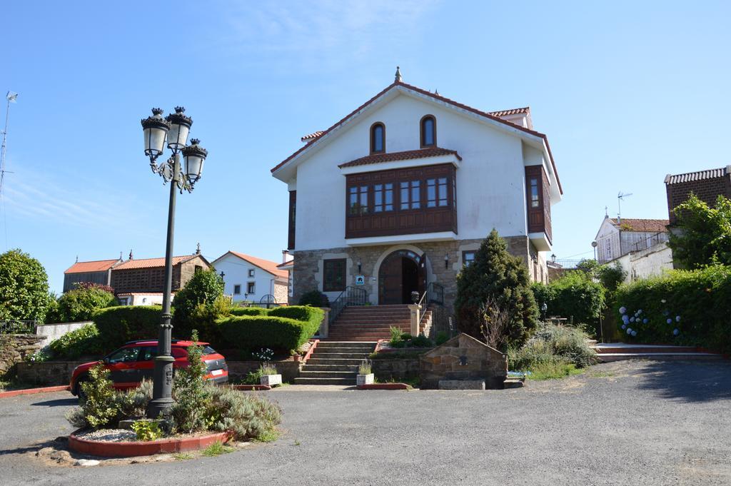 Hotel Mar De Queo Carballo Exterior foto